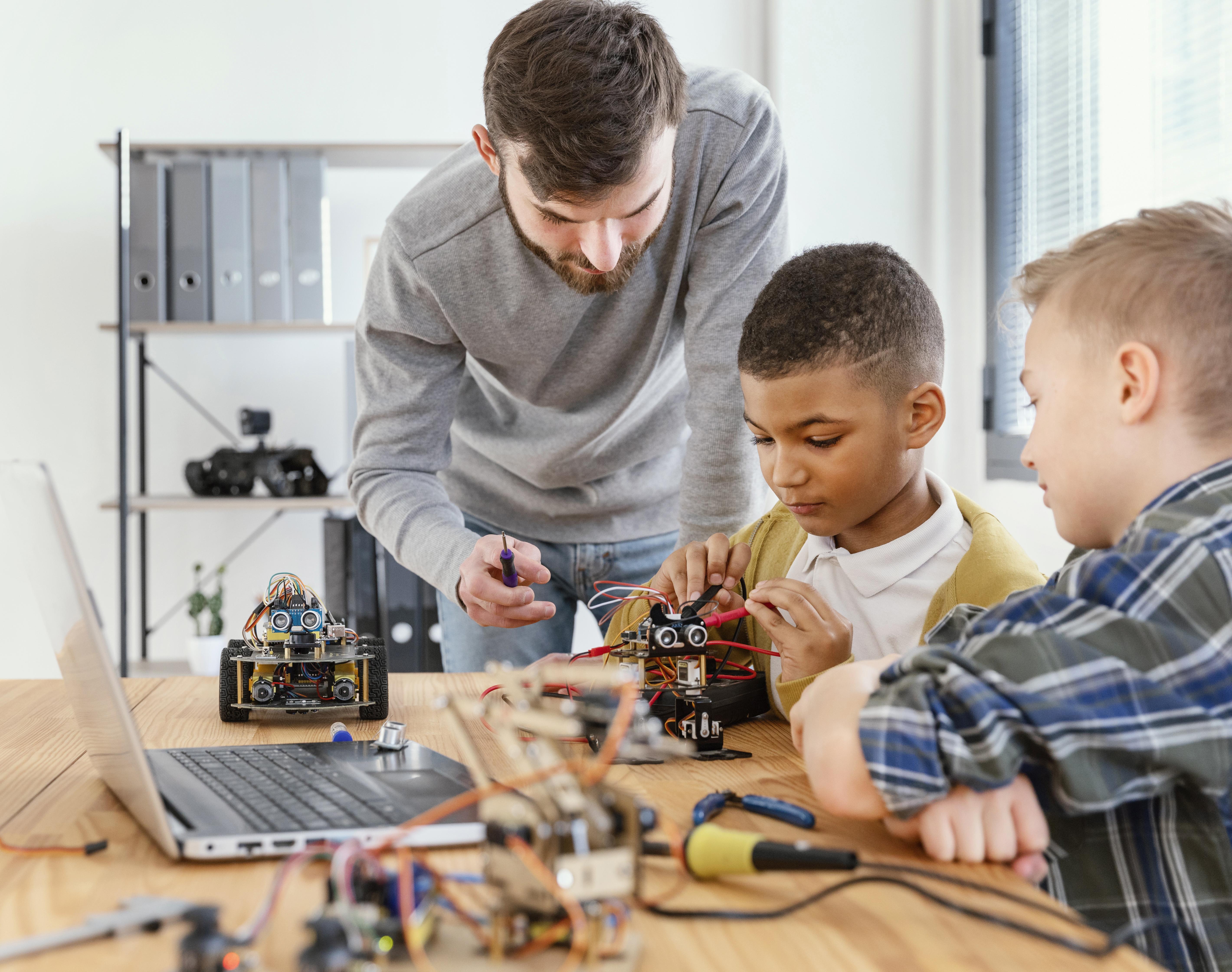 About RobotiX Institute